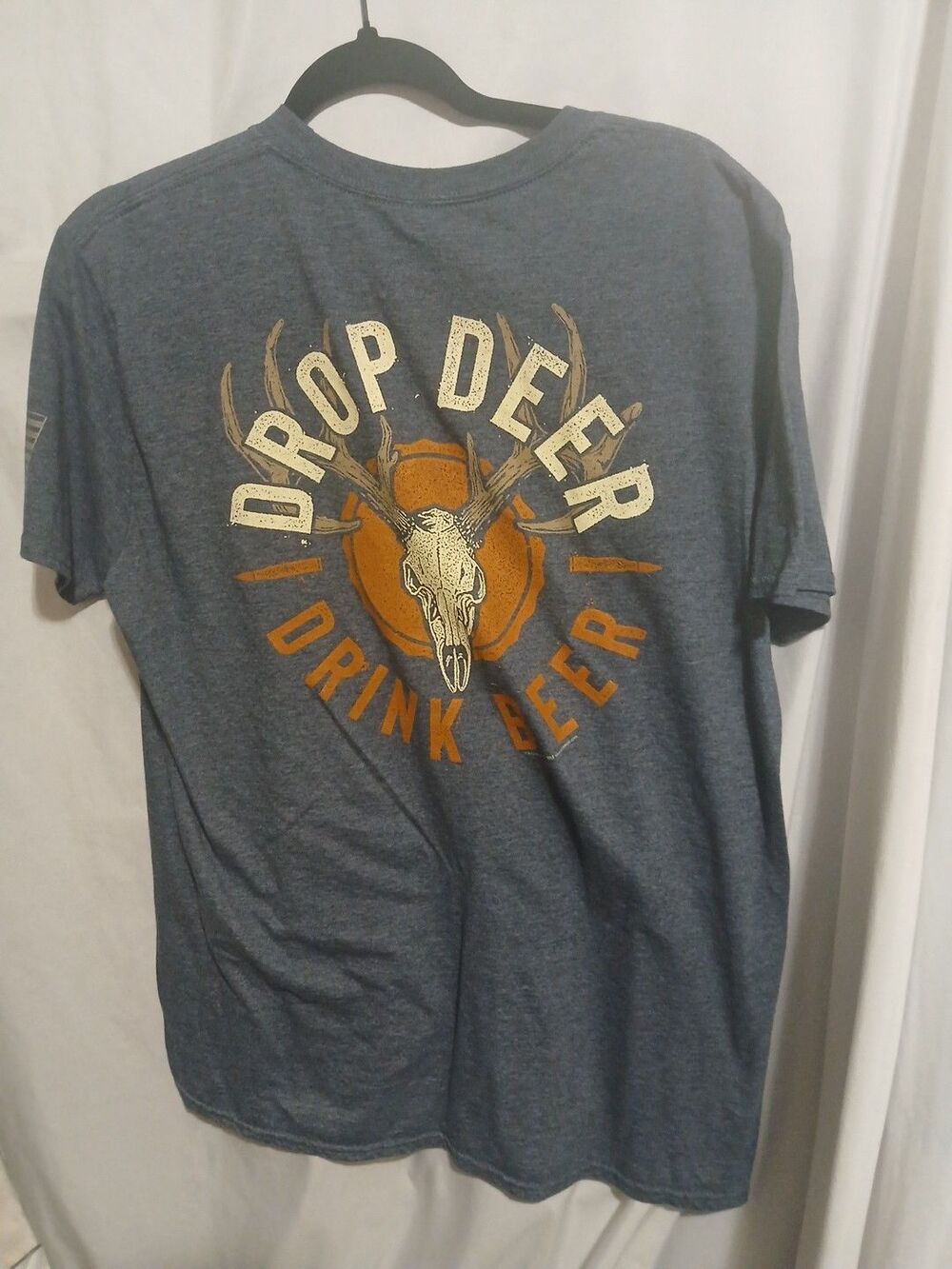 Buck Wear Mens Tee Size L Says Drop Deer Drink Beer